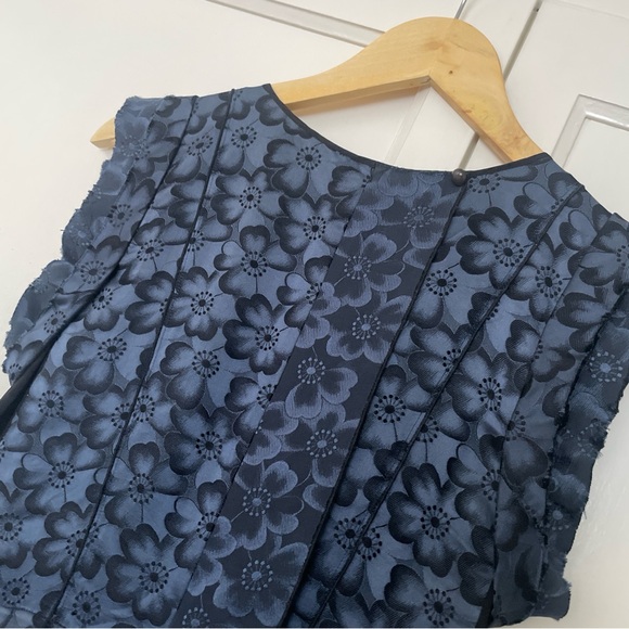 Marc Jacobs Floral Print Mini Shift Dress - Picture 4 of 5